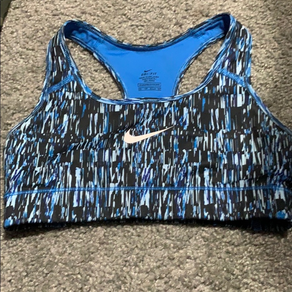 Nike sports bra